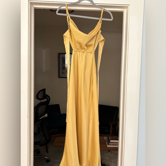 Hello Molly Strapless Yellow Dress - Picture 1 of 3